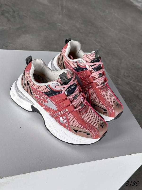 Baskets décontractées en maille rose avec semelle surélevée